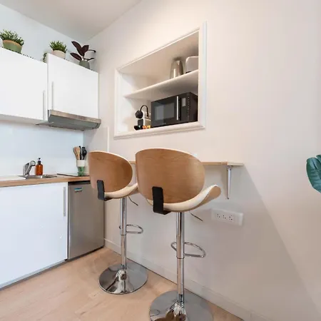 Design Au Centre De Proche Croisette Climatise * Cannes